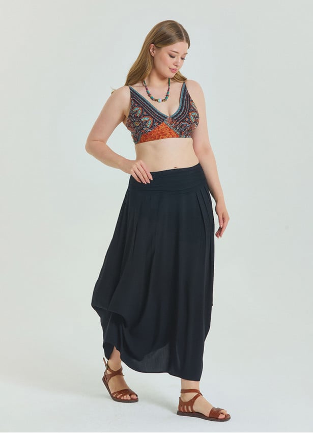 Black Plus Size Skirt with Elastic Waist and Drape Detail 4600